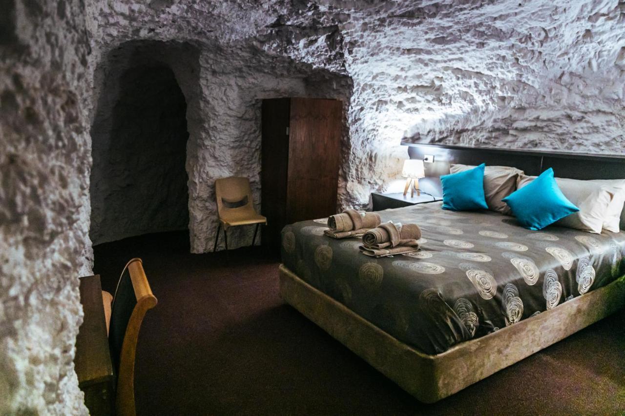 White Cliffs Underground Motel Eksteriør bilde
